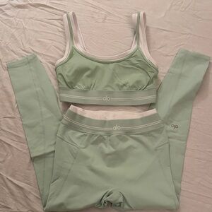 ALO Yoga Mint and White Sports Bra and Leggings Set